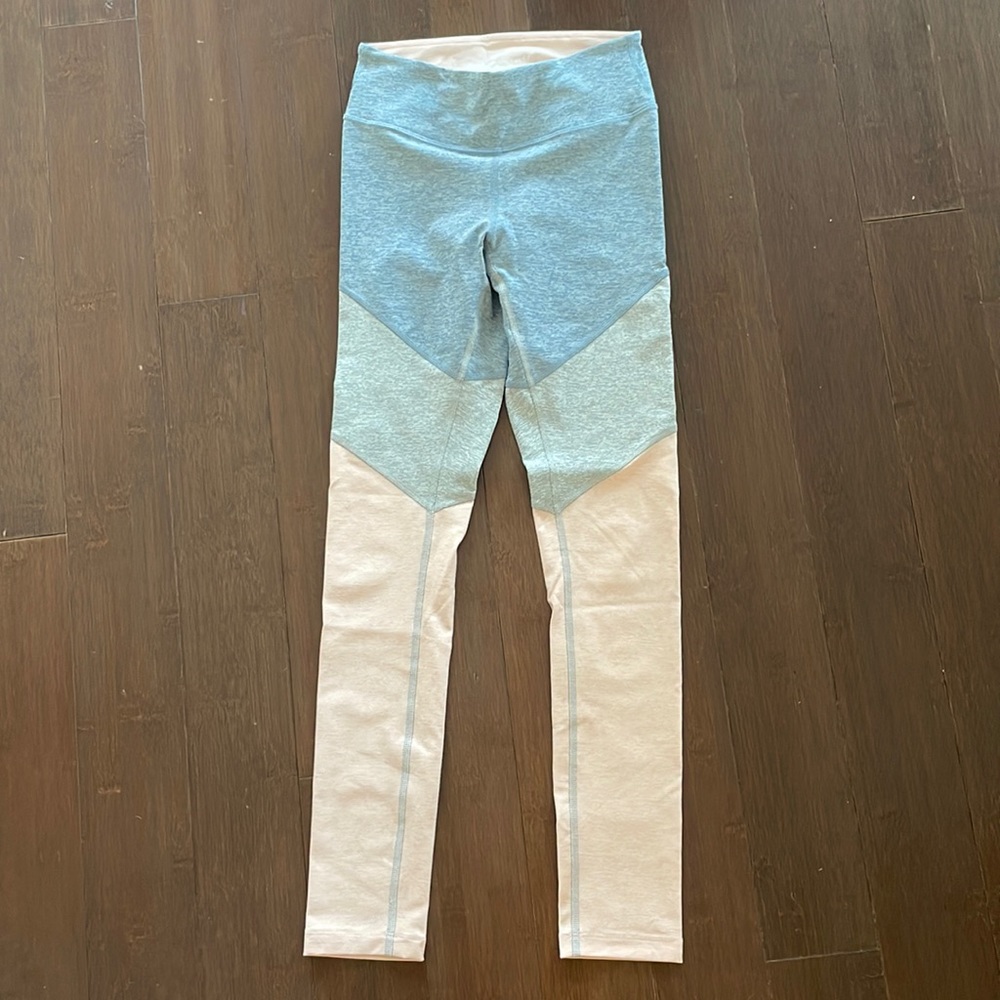 Outdoor Voices 7/8 Springs Legging size XS